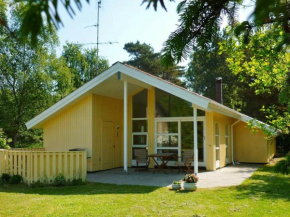 Quiet Holiday Home in Falster with Sauna in Bogø By